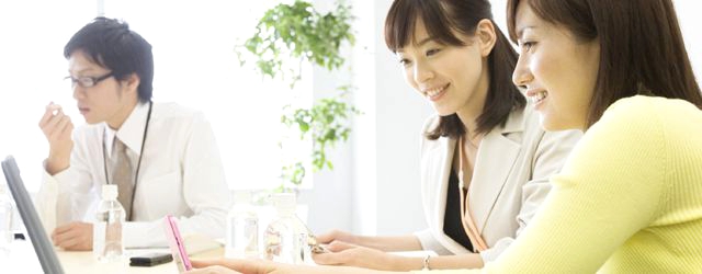 WEBを楽しむための光ファイバーの優位店